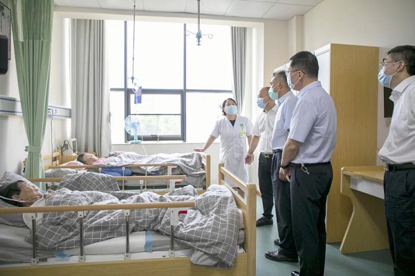 國家衛(wèi)生健康委老齡健康司調(diào)研組蒞臨湘潭海福祥調(diào)研長護(hù)險工作